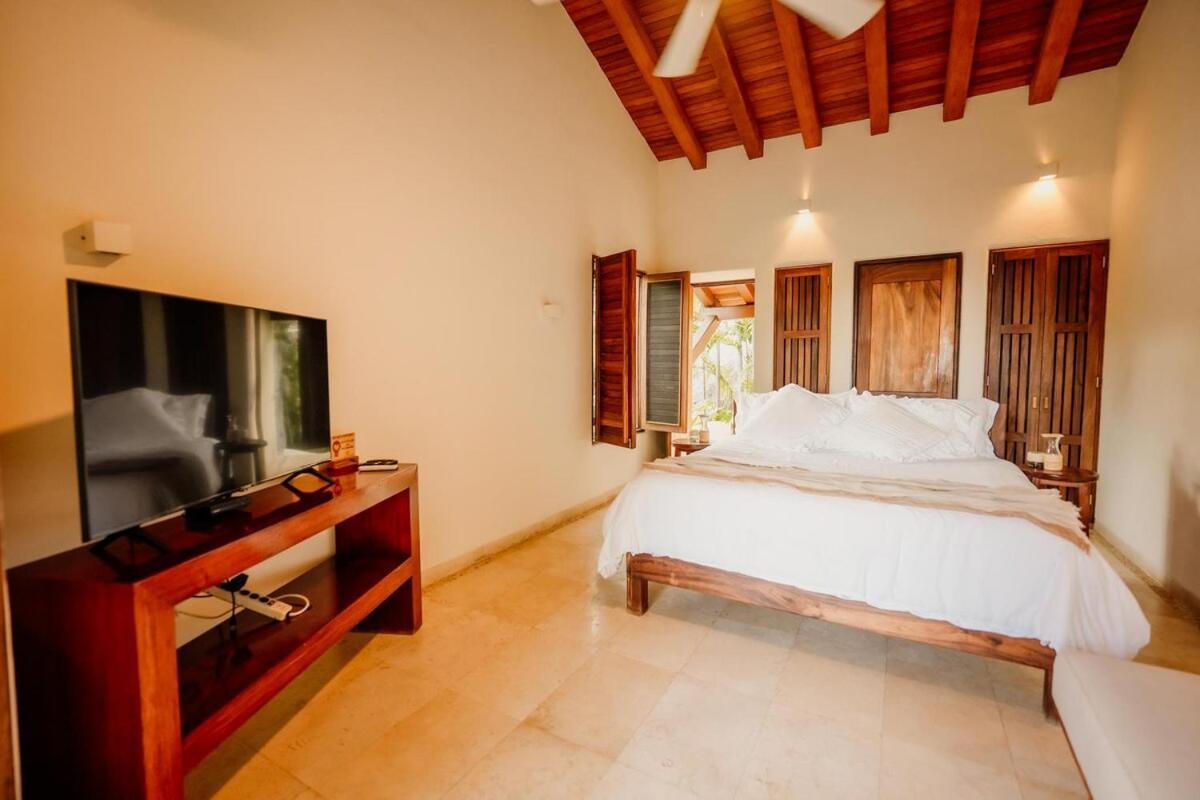 Dream Villa With Private Beach And Catering 锡瓦塔塔内霍 外观 照片